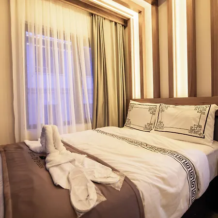 Di Poesia Deluxe Hotel 2*